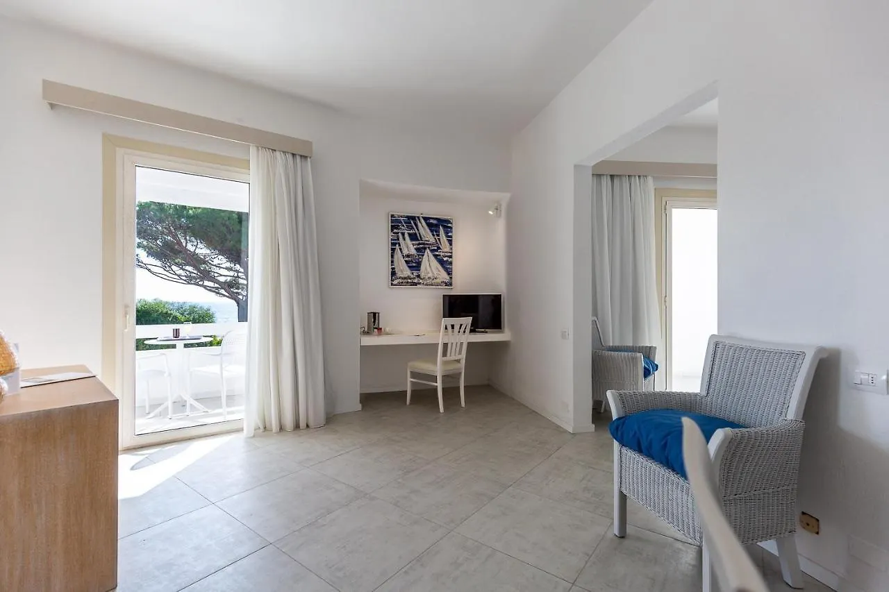 Hotel Flamingo Санта-Маргерита-ди-Пула 4*,  Италия