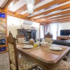 https://suite-sadranna.hotelinveneto.com